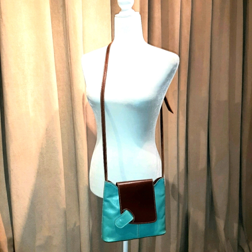L'artigiano leather crossbody purse